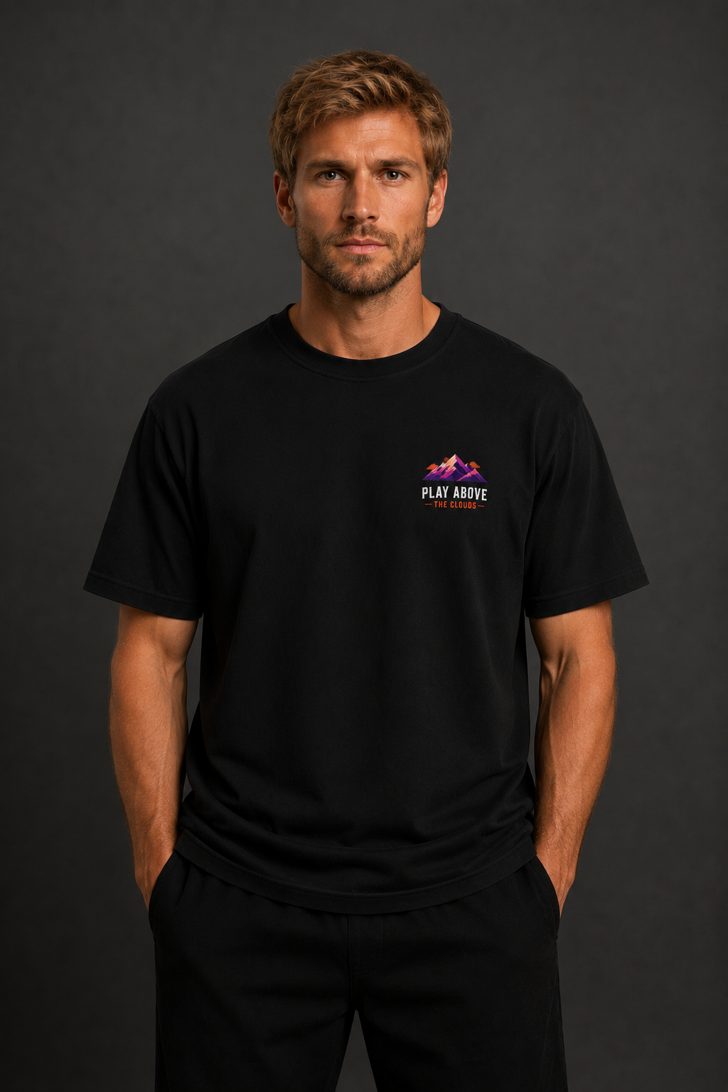 T-shirt Play Above The Clouds | Tennis en montagne | 100 % coton unisexe